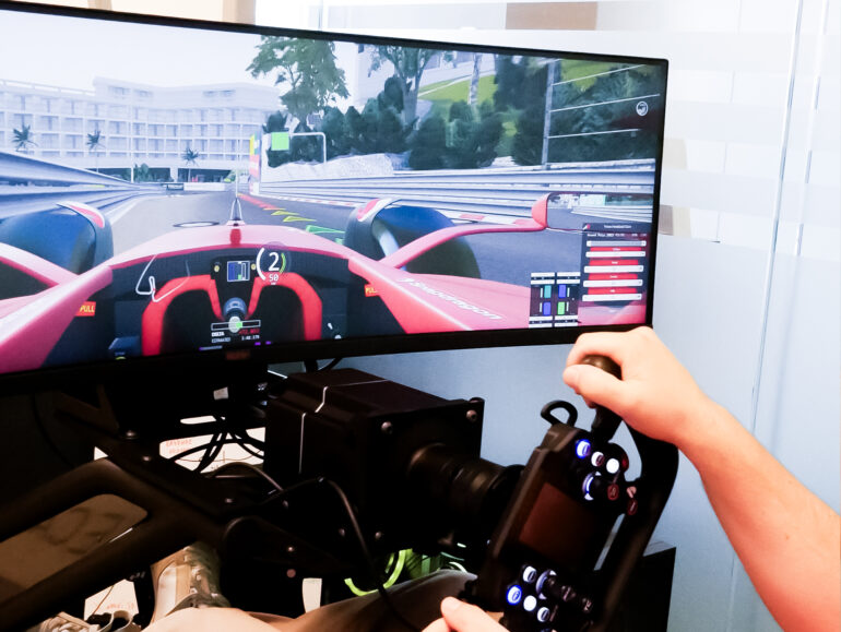 Simulateur de Formule 1 chez HAGTIME Monaco 